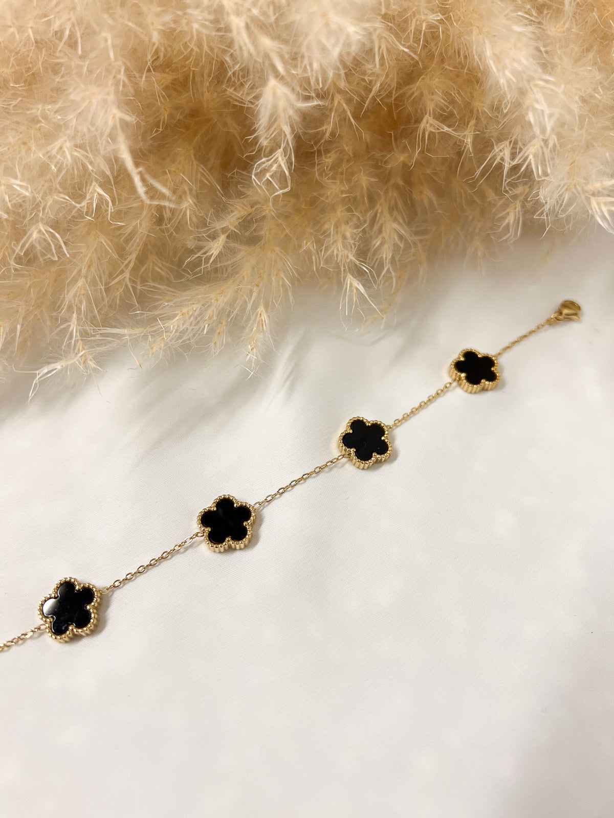 Bracelet 16 - Fleurs nacre noir_41280.jpg